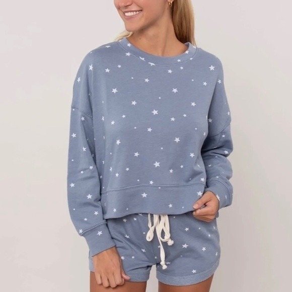 Alternative Tops - Alternative Blue Star Print Crewneck Long‎ Sleeve Pullover Sweatshirt Size Large